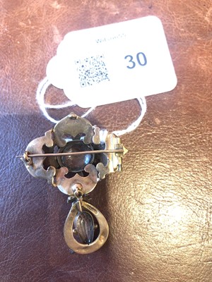 Lot 30 - A Victorian aquamarine brooch