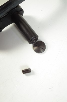 Lot 148 - Reproduction Artillery Luger snail drum magazine
