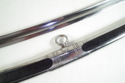 Lot 370 - Modern replica of a 1794 Light Dragoon sabre and scabbard