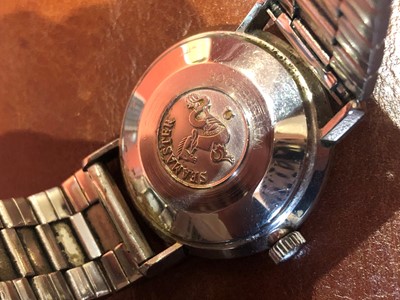 Lot 138 - An Omega Seamaster De Ville watch