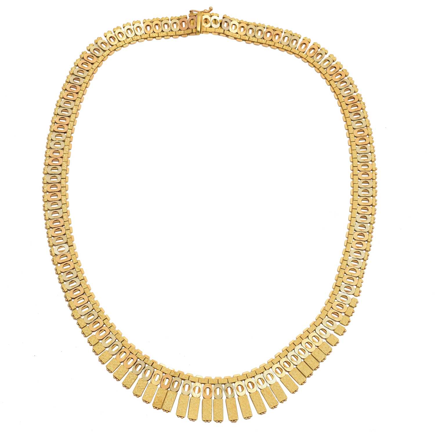 Lot 72 - An 18ct gold necklace