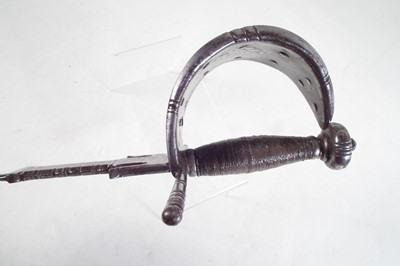Lot 200 - Main Gauche dagger