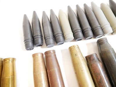 Lot 117 - Collection of 20mm shells and cases