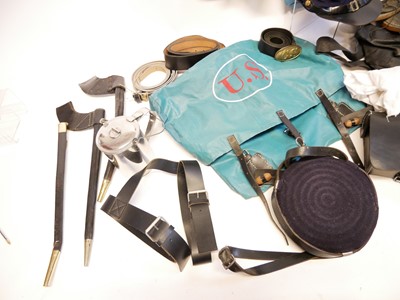 Lot 379 - American Civil War re-enactors reproduction uniform and equipment