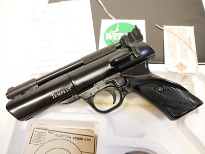 Lot 83 - Boxed Webley Tempest .22 air pistol