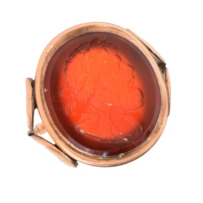 Lot 98 - A carnelian intaglio ring