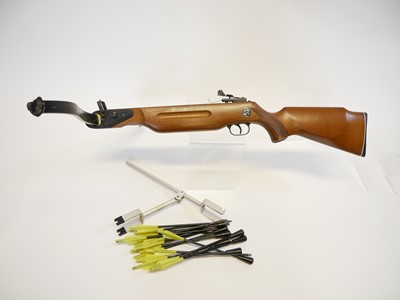Lot 504 - Barnett crossbow