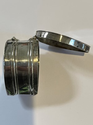 Lot 1 - A late 17th century silver nutmeg grater