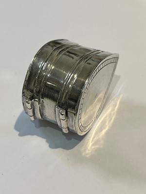 Lot 1 - A late 17th century silver nutmeg grater