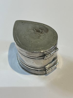 Lot 1 - A late 17th century silver nutmeg grater