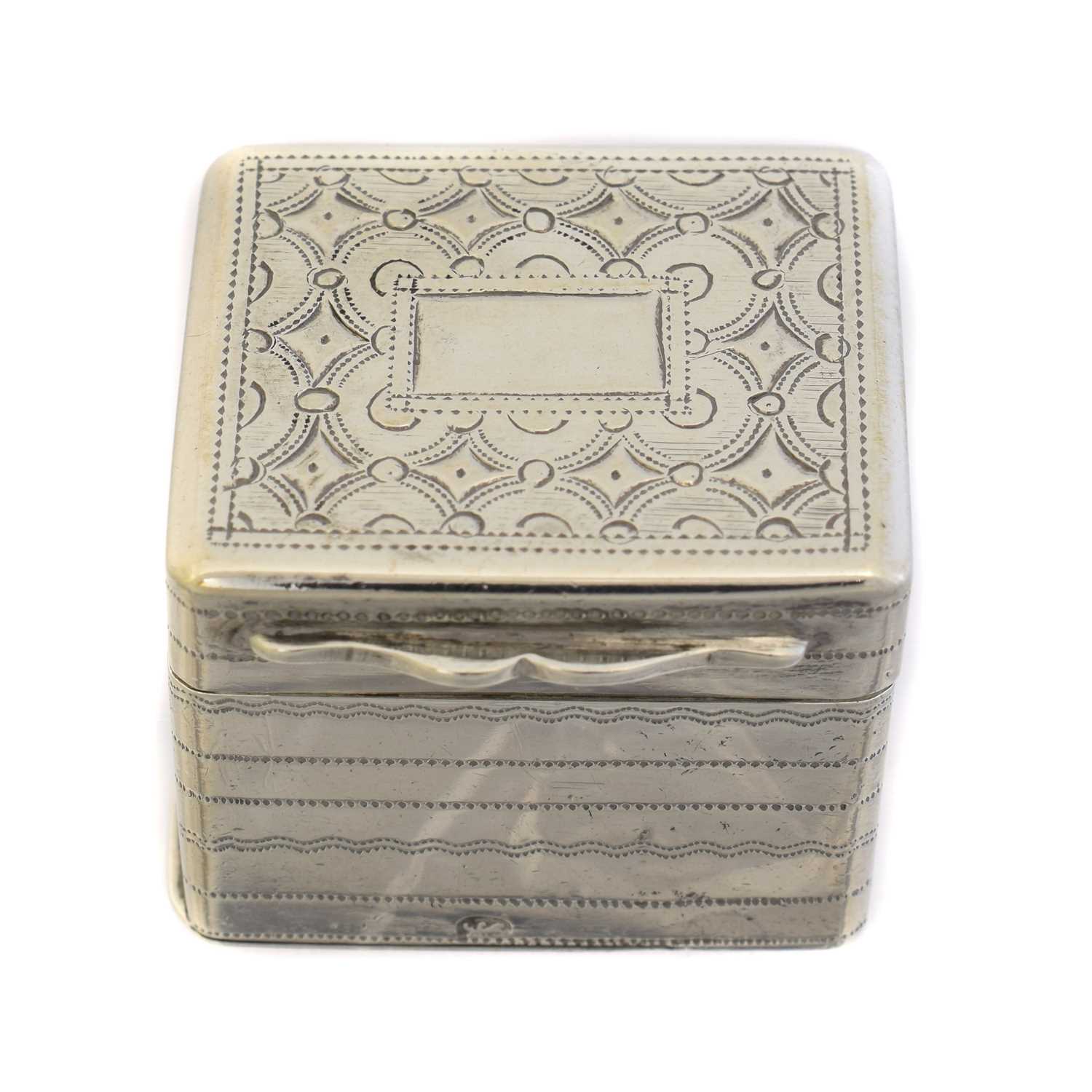 Lot 64 - A George IV silver nutmeg grater