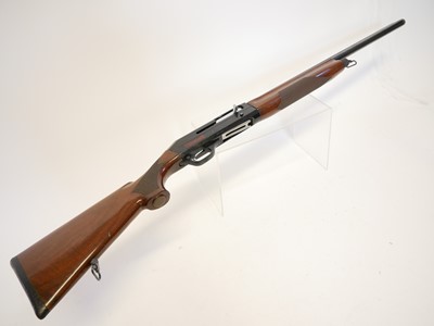 Lot 445 - Benelli Centro 12 bore semi automatic shotgun LICENCE REQUIRED