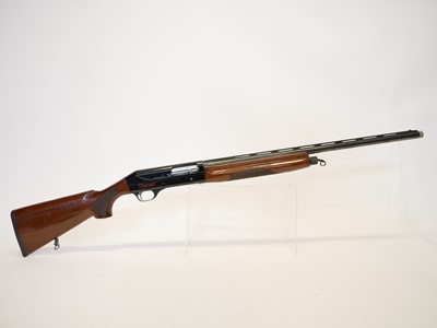 Lot 445 - Benelli Centro 12 bore semi automatic shotgun LICENCE REQUIRED