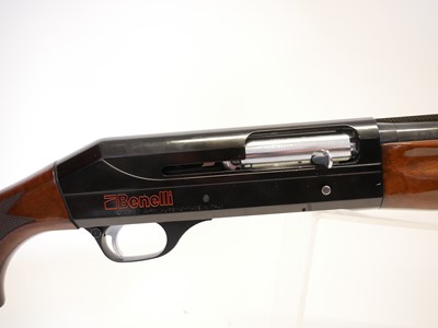 Lot 445 - Benelli Centro 12 bore semi automatic shotgun LICENCE REQUIRED