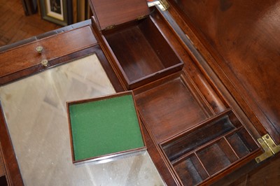 Lot 325 - George III mahogany gentleman's washstand