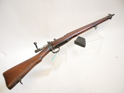 Lot 108 - Deactivated Lee Enfield Long Branch No.4 Mki*...