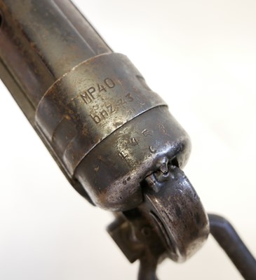 Lot 99 - Deactivated German WWII MP40 9mm submachine