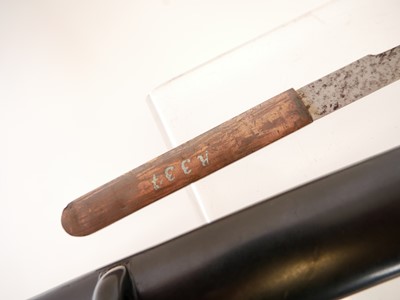 Lot 126 - Japanese Tanto, 27cm cutting edge, 3mm sori,...