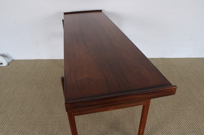 Lot 211 - Finn Juhl (Danish 1912-1989) for Vodder (Attributed)