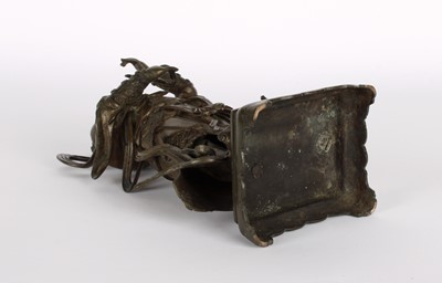 Lot 51 - A Chinese Bronze Figure of Guan Yu