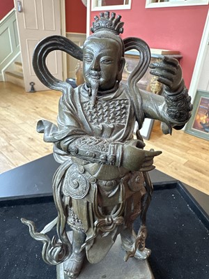 Lot 51 - A Chinese Bronze Figure of Guan Yu
