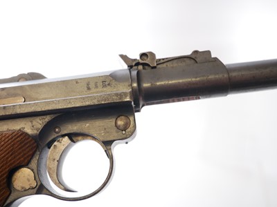 Lot 113 - Deactivated German WWI DWM Artillery Luger 9mm...