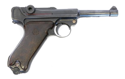 Lot 96 - Deactivated German WWII Mauser PO8 Luger 9mm...