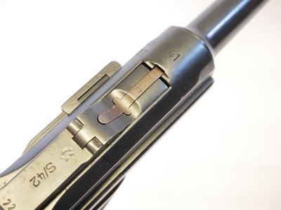 Lot 96 - Deactivated German WWII Mauser PO8 Luger 9mm...