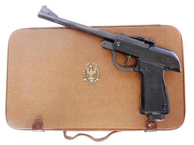 Lot 183 - Predom Lucznik .177 air pistol, serial number...