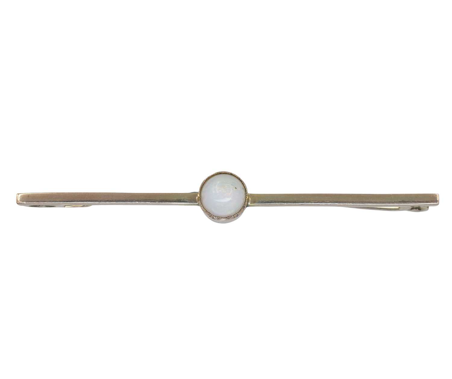 Lot A 9ct gold and opal bar brooch