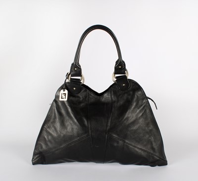 Lot 149 - A Vintage Fendi 'Trapezio' handbag