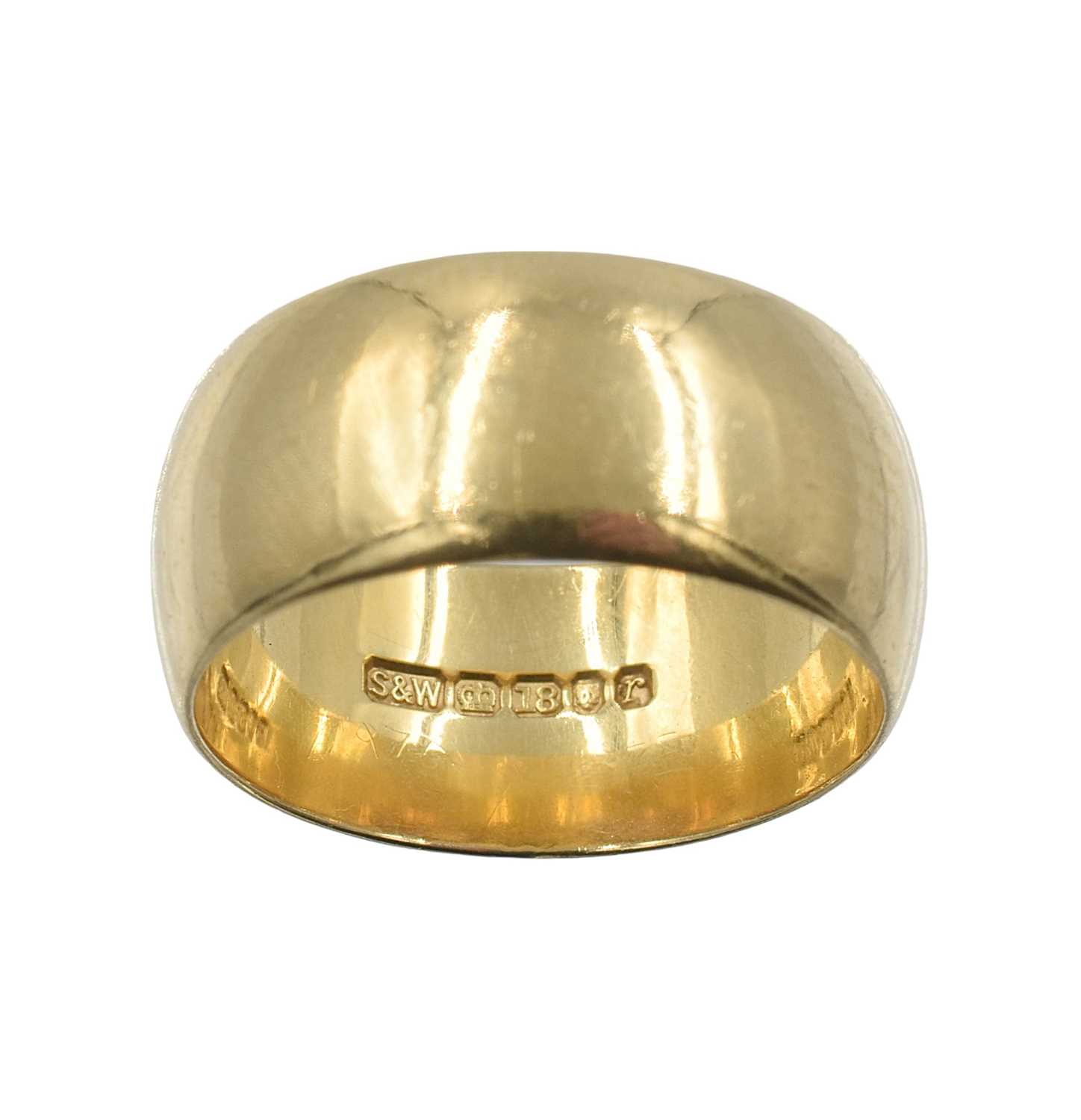 Lot 13 - An 18ct gold wide wedding band