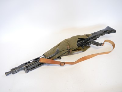 Lot Deactivated 7.92mm MG53 belt fed machine gun...