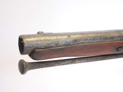 Lot Flintlock .700 officers fusil by Mewis and Co...