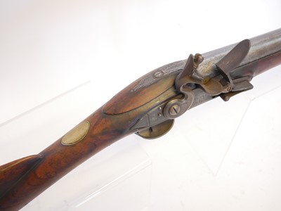 Lot Flintlock .700 officers fusil by Mewis and Co...