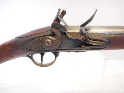 Lot Flintlock .700 officers fusil by Mewis and Co...