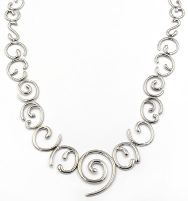 Lot 124 - A Lucy Q silver necklace