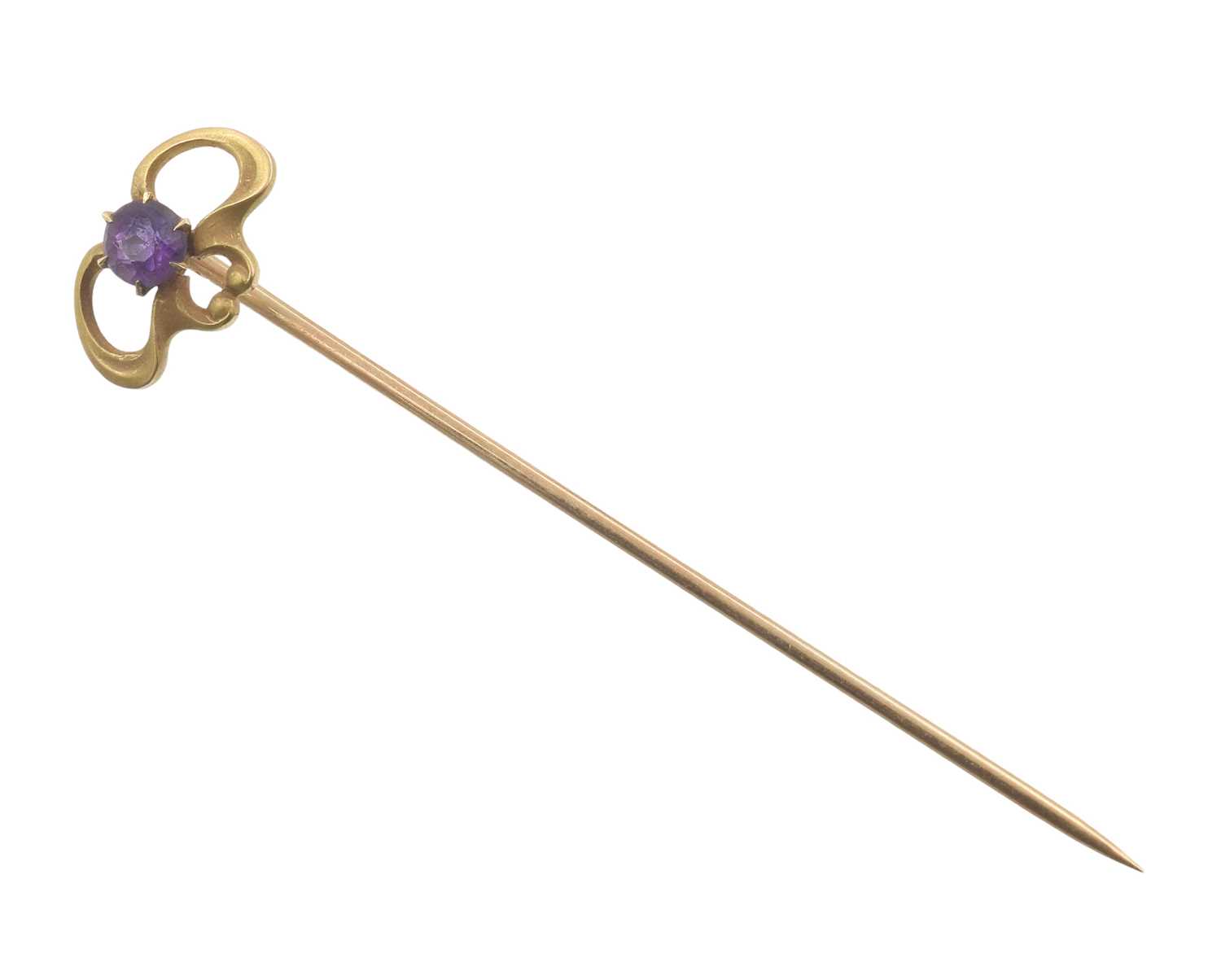 Lot An Art Nouveau 14ct gold stick pin