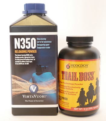 Lot Vihtavuori N350 powder, 0.5kgs, also a tub of...