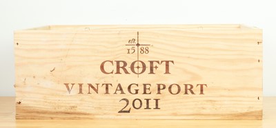 Lot 128 - 6 bottles in OWC Croft Vintage Port 2011