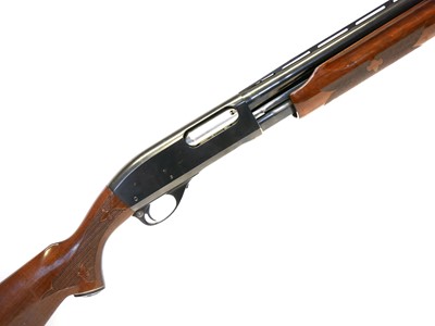 Lot Remington Wingmaster Model 870 12 bore pump...
