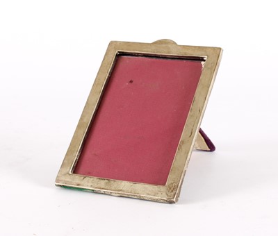 Lot 45 - An Edwardian Silver Mounted Photograph Frame