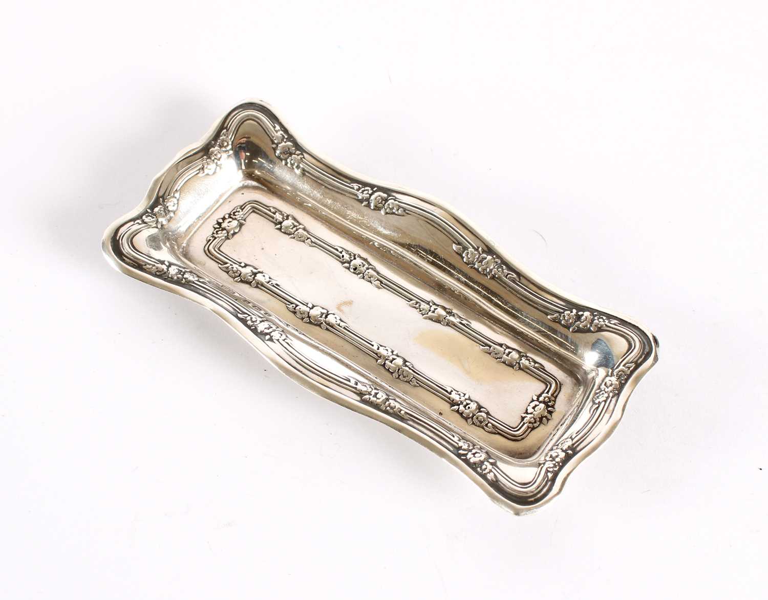 Lot 21 - An Edwardian Silver Trinket Dish or Tray
