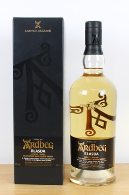 Lot 30 - 1 bottle in Presentation Carton Ardbeg