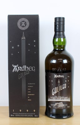 Lot 32 - 1 bottle in Presentation Carton Ardbeg
