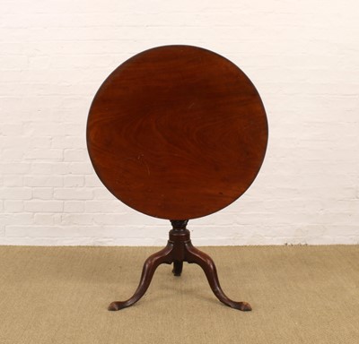 Lot 246 - A George III Mahogany Tilt-Top Occasional Table