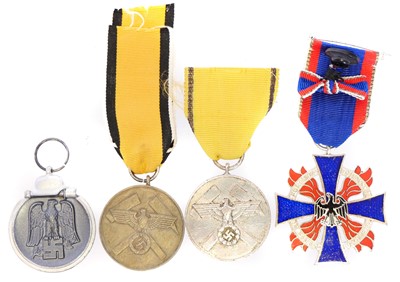 Lot 294 - Unissued Eastern Service Front medal minus the...