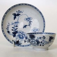 Lot 122 - Liverpool Chaffers teabowl and saucer circa 1760