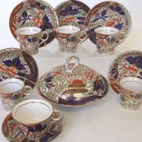 Lot 140 - Chamberlains part service circa 1815   painted