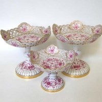 Lot 172 - Three Meissen pierced comports